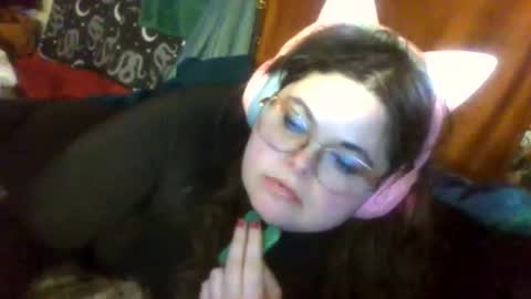 Siofra online show from December 1, 8:36 pm