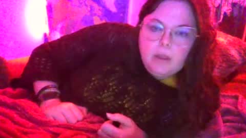 Snapshot of siofra chatting on June 21, 3:53 am Siofra online show from June 21, 3:53 am