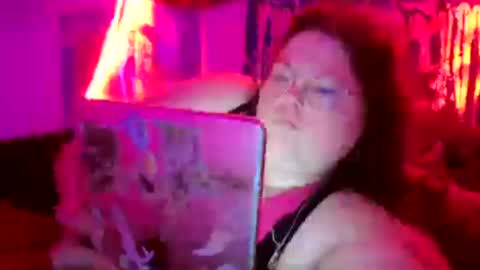 Snapshot of siofra chatting on June 26, 5:56 am Siofra online show from June 26, 5:56 am