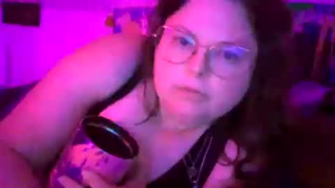 Snapshot of siofra chatting on June 27, 5:01 am Siofra online show from June 27, 5:01 am