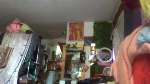 Snapshot of siofra chatting on July 14, 3:07 pm Siofra online show from July 14, 3:07 pm