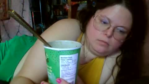 Snapshot of siofra chatting on July 22, 3:59 pm Siofra online show from July 22, 3:59 pm