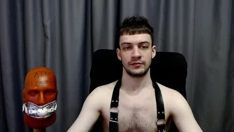 Sir Damien online show from May 1, 9:19 pm