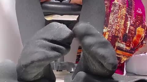 Snapshot of sir_kev66 chatting on February 11, 9:56 pm only foot worshipers here online show from February 11, 9:56 pm