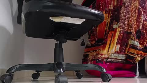 Snapshot of sir_kev66 chatting on February 27, 6:53 pm only foot worshipers here online show from February 27, 6:53 pm