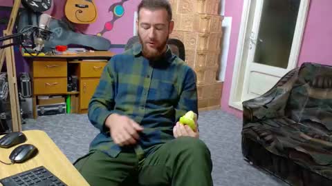 I am The Fourth and only Sir. Pelo online show from November 3, 6:14 am