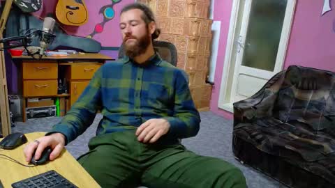 I am The Fourth and only Sir. Pelo online show from December 14, 11:04 am