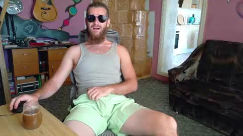 Snapshot of sir_pelo_iv chatting on June 29, 5:14 am I am The Fourth and only Sir. Pelo online show from June 29, 5:14 am