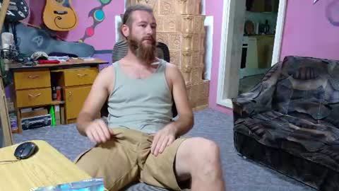 Snapshot of sir_pelo_iv chatting on June 30, 5:47 pm I am The Fourth and only Sir. Pelo online show from June 30, 5:47 pm