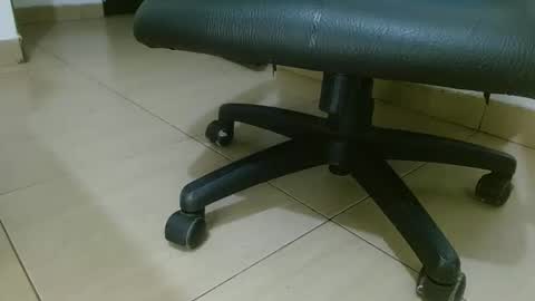 Snapshot of sir_tall_dom chatting on November 20, 4:12 am AlphaMaster Rodrick online show from November 20, 4:12 am