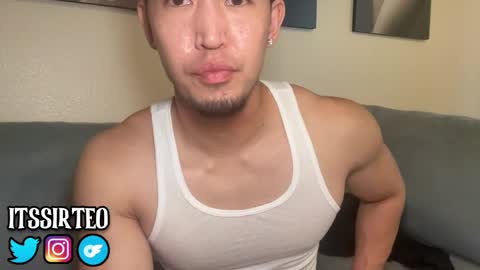 Snapshot of sir_teo chatting on February 27, 8:53 pm SIR TEO online show from February 27, 8:53 pm