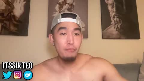 Snapshot of sir_teo chatting on February 28, 4:21 am SIR TEO online show from February 28, 4:21 am