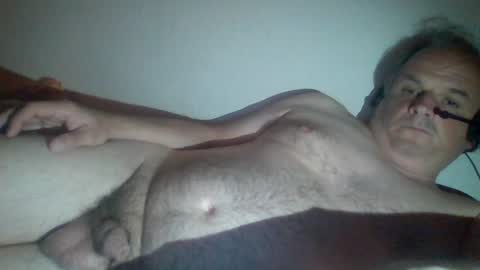 sircamalot45 online show from June 16, 9:17 pm