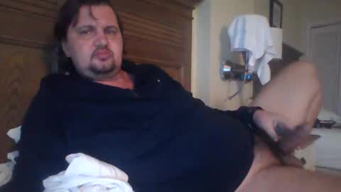 Snapshot of sirchrisx9 chatting on January 12, 10:26 pm SirChrisx9 online show from January 12, 10:26 pm