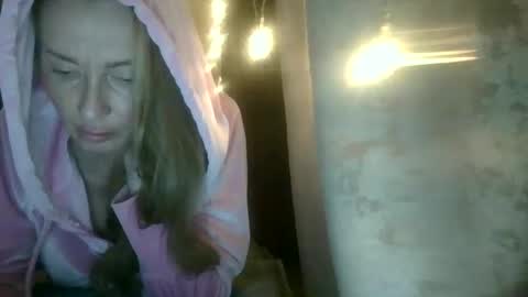 siren_voise online show from March 7, 3:42 pm