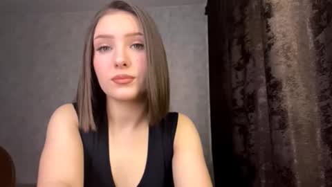 Snapshot of sirenapen chatting on February 11, 12:15 am Aurora online show from February 11, 12:15 am