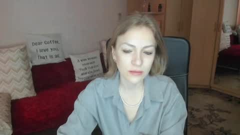 sirenasilk online show from April 28, 9:03 am