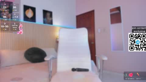 Snapshot of sirenita_xoxo chatting on October 21, 11:22 am Sirenita online show from October 21, 11:22 am