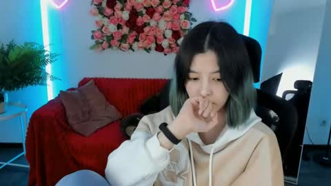Si online show from May 5, 7:22 pm