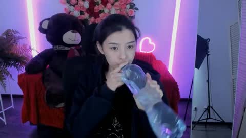 Si online show from June 2, 7:16 pm