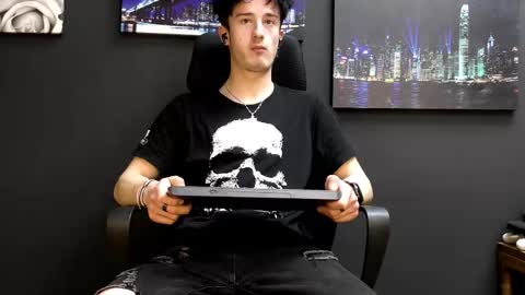 SirReedy online show from February 7, 9:57 am