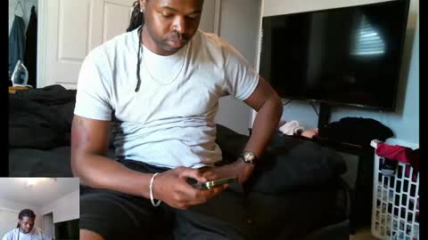 Snapshot of sirthedom chatting on May 14, 9:54 pm sirthedom online show from May 14, 9:54 pm