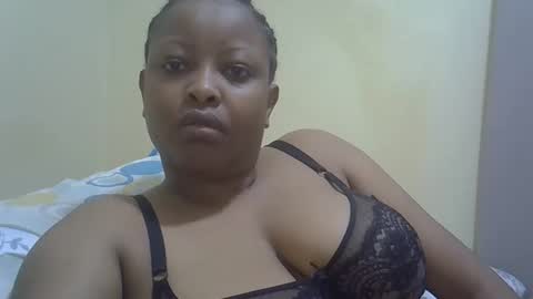 Snapshot of sisibrown97 chatting on June 7, 4:27 am brown online show from June 7, 4:27 am