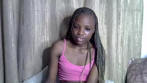 shannie online show from November 22, 1:48 am