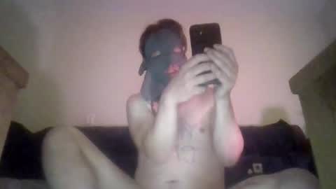 sissy863630 online show from April 24, 6:43 pm