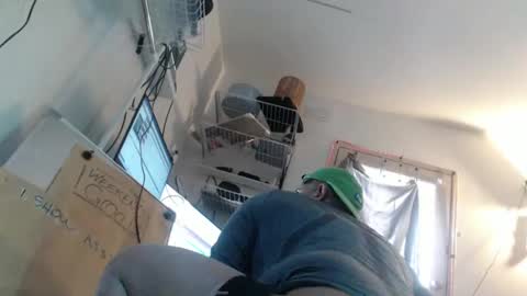 Snapshot of sissyboilooking chatting on October 18, 12:35 am RESPONDS WELL TO ... online show from October 18, 12:35 am