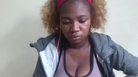 sisyh697532 online show from June 7, 7:12 am