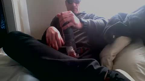 love2cum online show from March 20, 7:08 pm