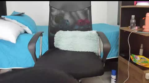 Siul Thompson online show from December 16, 10:56 pm