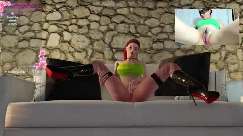 Snapshot of sixelaando chatting on March 8, 6:26 pm sixelaando online show from March 8, 6:26 pm