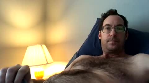 sixfootseven online show from March 4, 3:59 pm