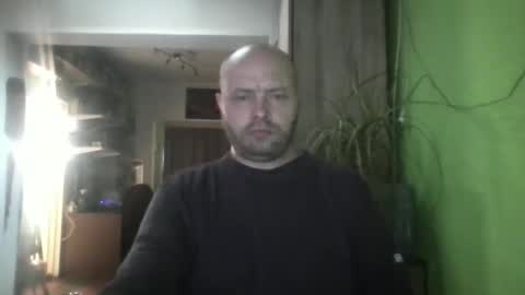 sixten113 online show from March 25, 6:52 am