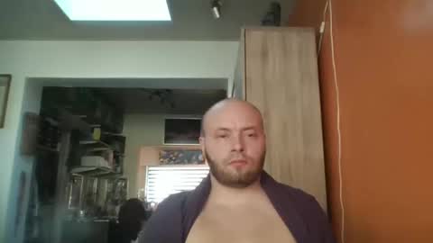 Snapshot of sixten19795 chatting on March 4, 3:26 pm sixten19795 online show from March 4, 3:26 pm