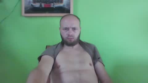 Snapshot of sixten19795 chatting on September 26, 8:07 am sixten19795 online show from September 26, 8:07 am