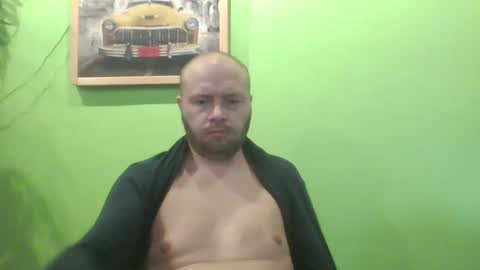 Snapshot of sixten19795 chatting on October 23, 7:29 am sixten19795 online show from October 23, 7:29 am