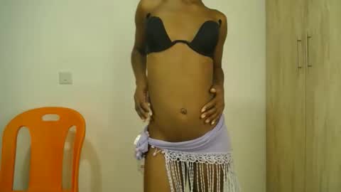 sizzly_ass online show from May 1, 11:09 pm
