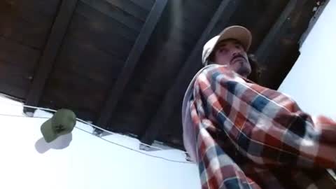 sk8sir online show from July 14, 11:49 am