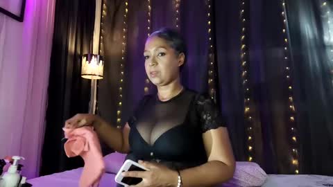 Skarlleth online show from September 10, 1:44 pm