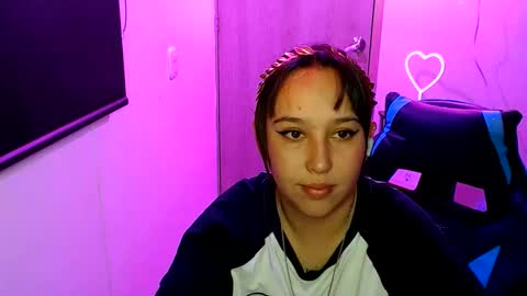 Alice online show from April 28, 11:10 pm