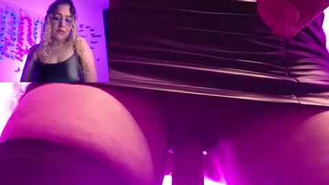 Snapshot of skarleth_diaz chatting on September 9, 3:06 am SKARLETH online show from September 9, 3:06 am