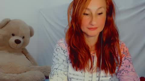 Arlett online show from February 12, 2:03 am