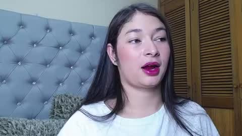 skarlett_36 online show from April 30, 2:45 pm