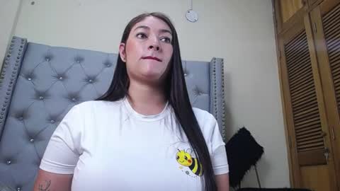 skarlett_36 online show from July 28, 2:35 pm
