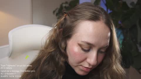 Im Scarlett  ONLINE  5pm-10pm NYC time  online show from January 9, 10:09 pm