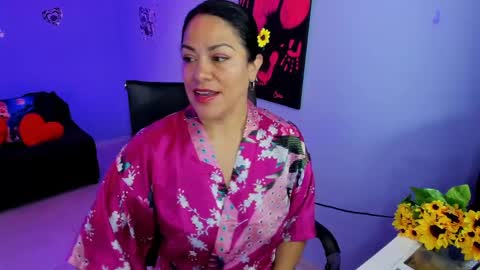 susan ramires online show from April 23, 5:15 pm