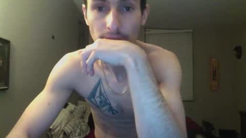 Snapshot of skater_v2 chatting on November 29, 1:52 am Christopher online show from November 29, 1:52 am